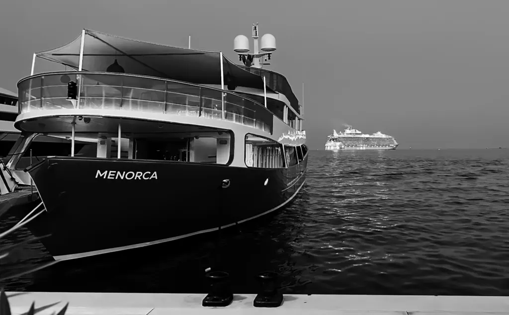 cs la spezia porto mirabello