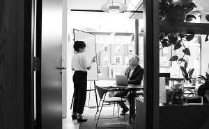 Silence Talks: How to Use the Power of Pauses